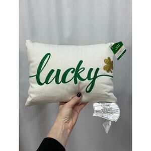 St. Patrick's Day Pillow NWT 100% Cotton Lucky Shamrock 12" x 8"